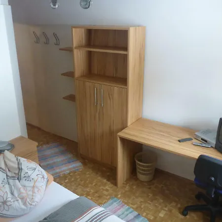 - Bauernhof Gæstehus Sankt Lorenzen ob Murau