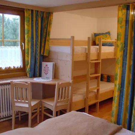 - Bauernhof Vendégház Sankt Lorenzen ob Murau