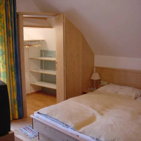 - Bauernhof Penzion 3*