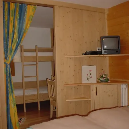 - Bauernhof Sankt Lorenzen ob Murau